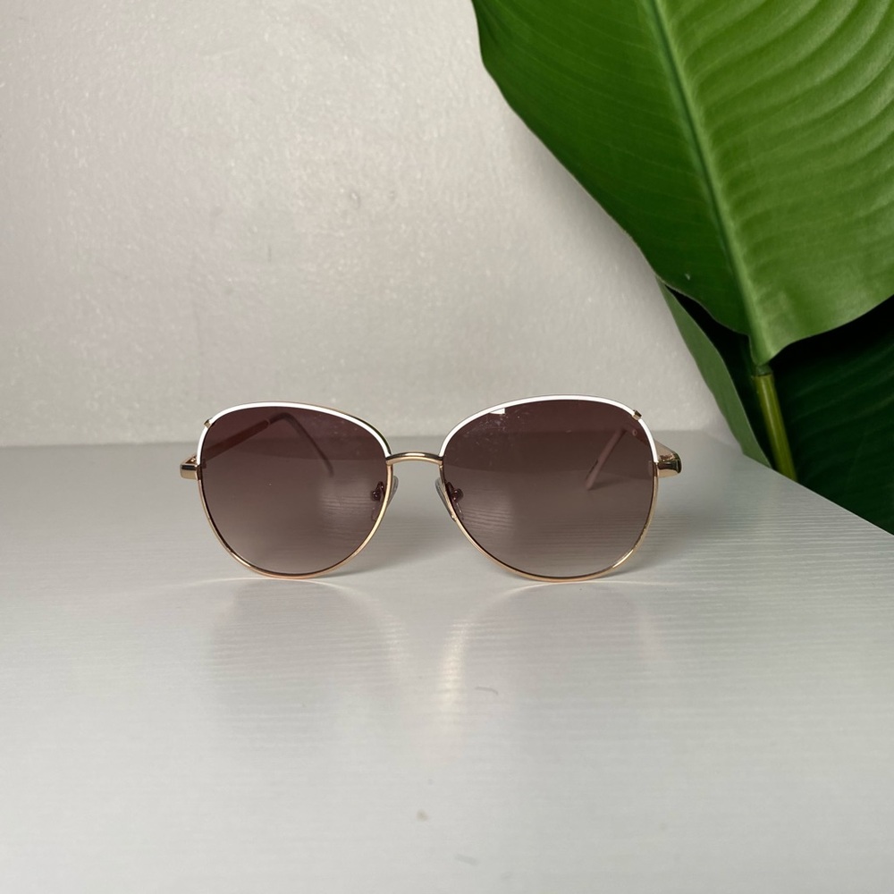 Women's Oval  Sunglasses